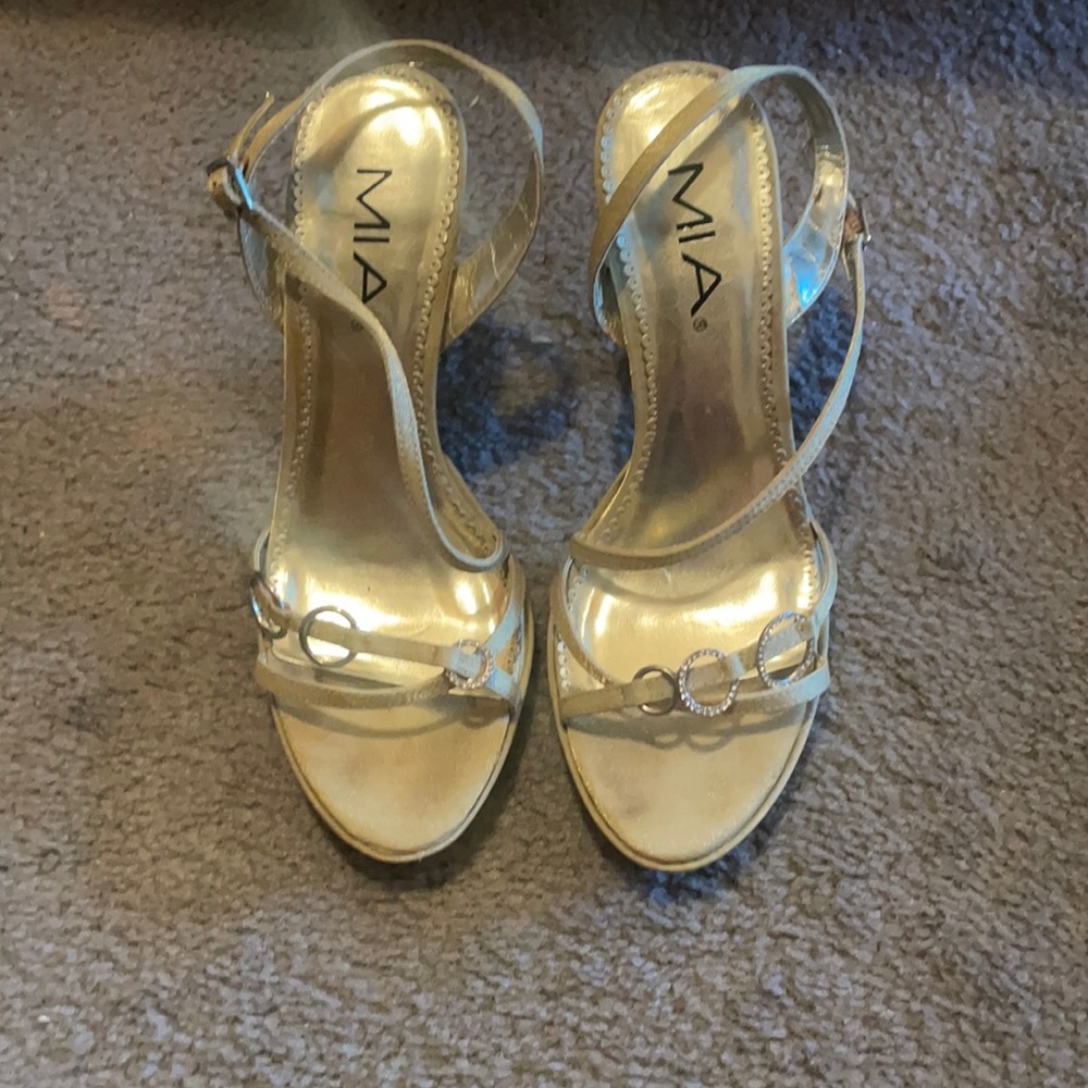 MIA gold strappy heels